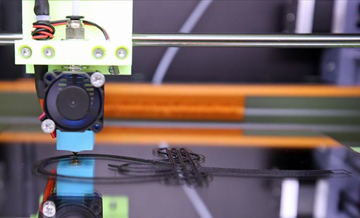 Lise öğrencileri 3D yazıcıların seri üretimine geçmeyi hedefliyor