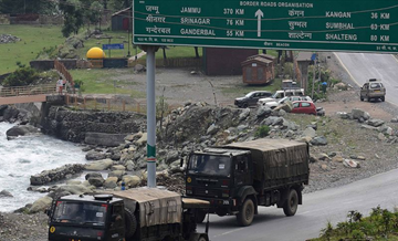 Pompeo, Çin'in Hindistan sınırına 60 bin asker konuşlandırdığı bildirdi